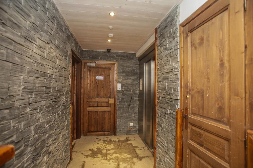 Residence Odalys Le Rond Point Des Pistes 티뉴 외부 사진