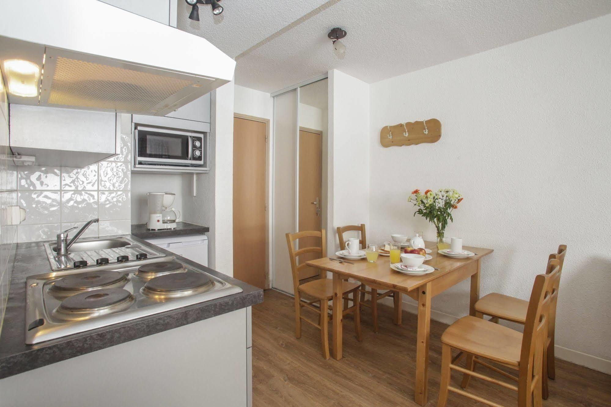 Residence Odalys Le Rond Point Des Pistes 티뉴 외부 사진