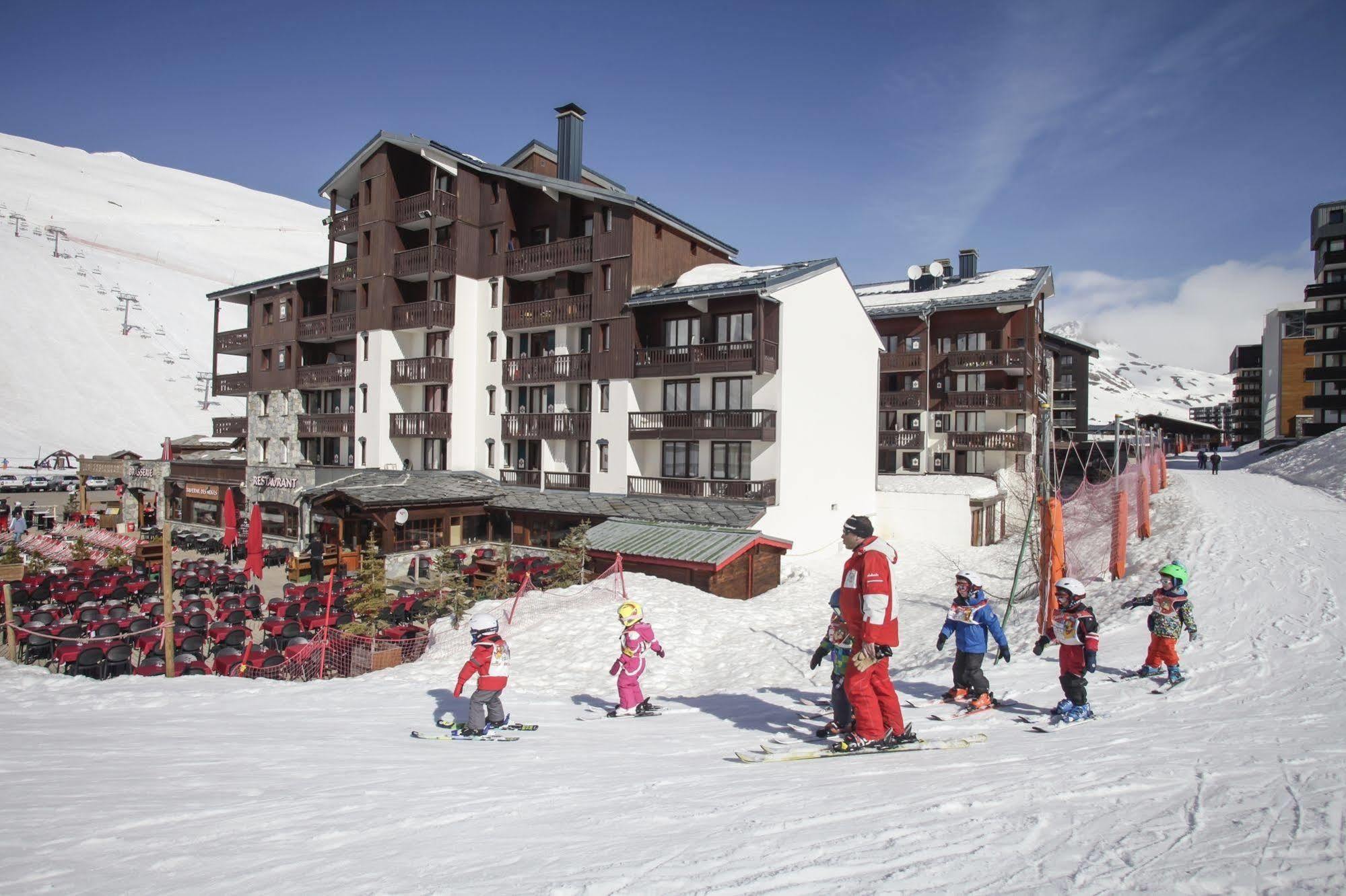 Residence Odalys Le Rond Point Des Pistes 티뉴 외부 사진
